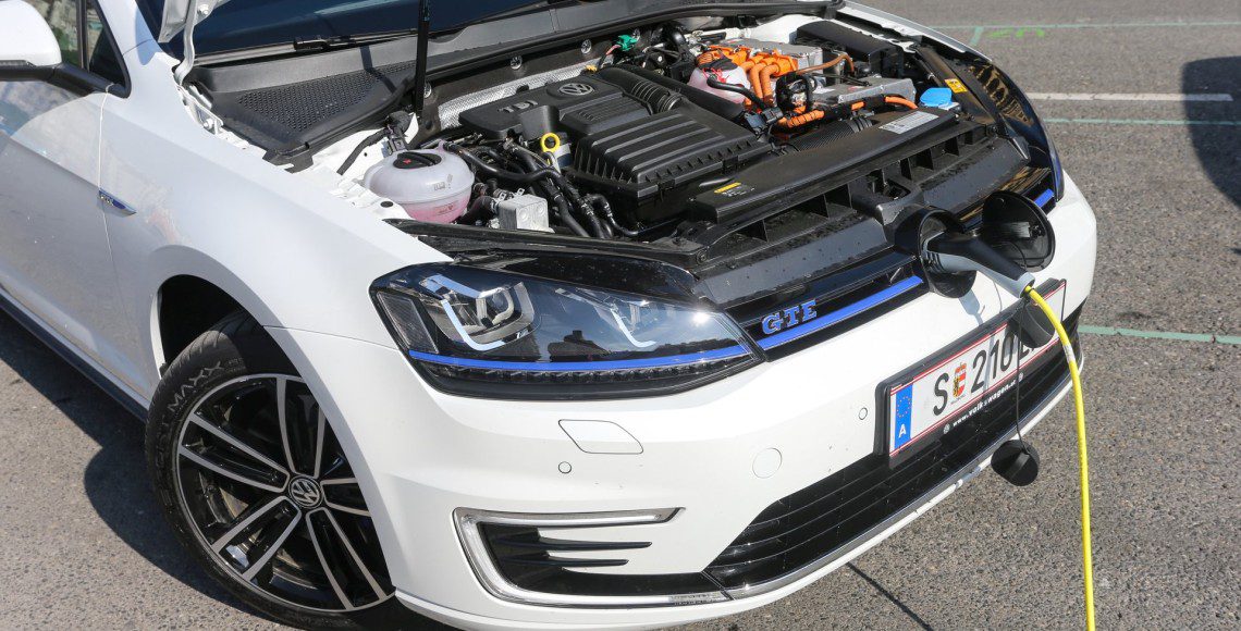 vw_golf_gte_04_may